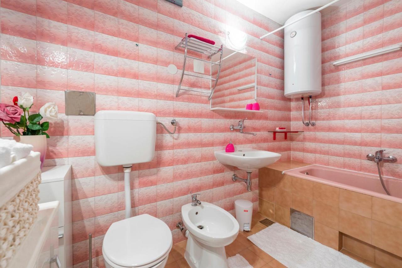 Adventure Apartment 75M2 Close To The Center スプリト エクステリア 写真